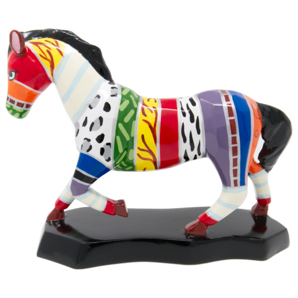 Colored Horse standing 18x22cm MultiColor C
